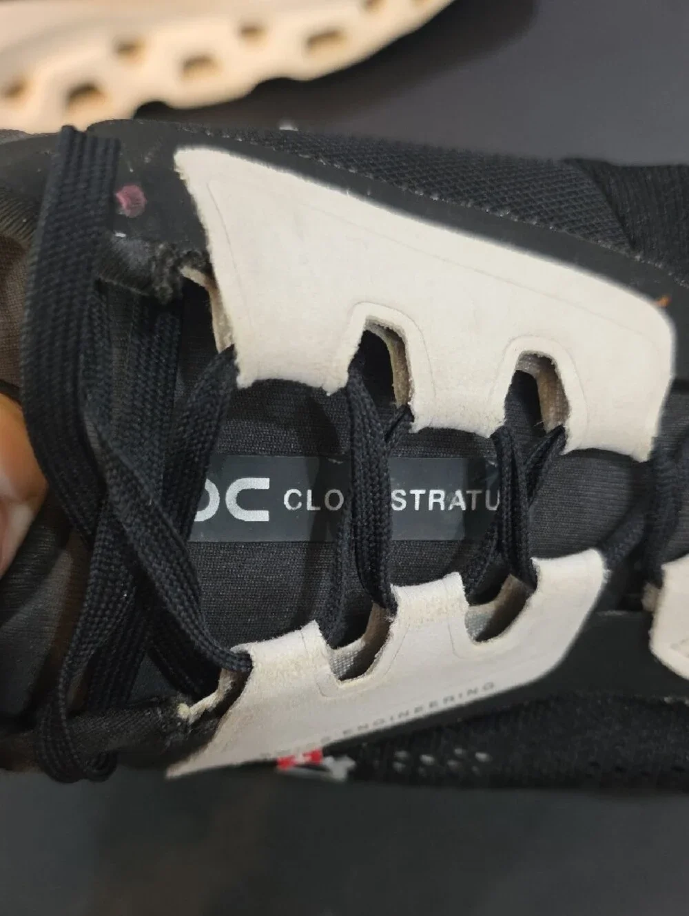 On Running CloudStratus Women's Black and Cream Athletic Sneakers Size 9